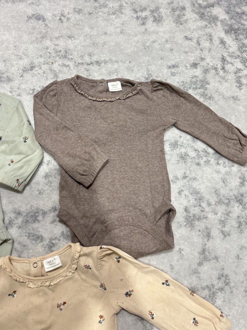 Preloved Next (Category: Babies & Kids Fashion) located in Batu Pahat. Submitted by isabella2410 (Listing ID 1448902821, Image 3). Description: Size 6-9 Rm25.