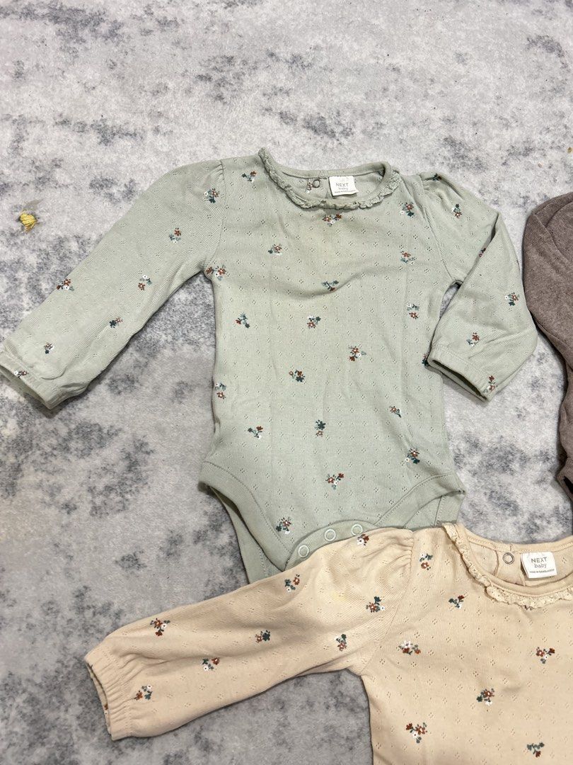 Preloved Next (Category: Babies & Kids Fashion) located in Batu Pahat. Submitted by isabella2410 (Listing ID 1448902821, Image 2). Description: Size 6-9 Rm25.