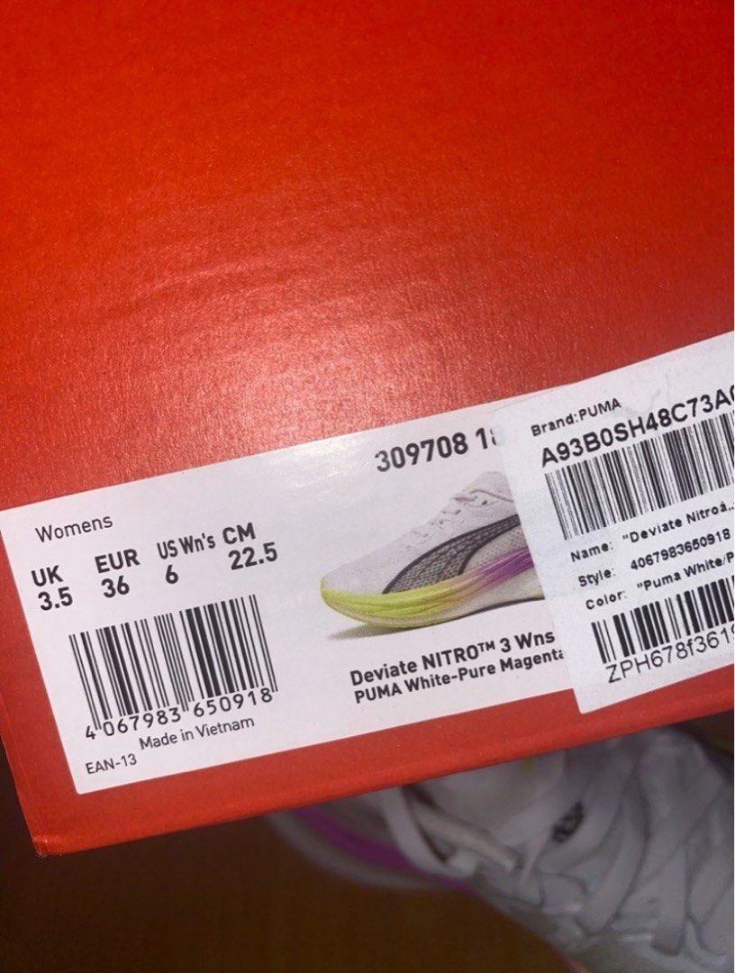 Puma Deviate NITRO 3 Wns Running Shoes White Magenta (Category: Sneakers) located in Manila. Submitted by _andireya (Listing ID 1448950266, Image 3). Description: - Puma running shoes - Color: White with pink and neon yellow accents - Features: NITRO foam for enhanced cushioning - Size: US Women's 6 - Condition: Recently purchased - Ideal for: Running.