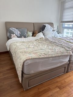 (Category: ) located in . Submitted by as.above.so.below (Listing ID 1448913406, Image 1). Description: .