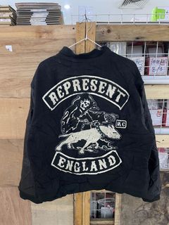 (Category: ) located in . Submitted by y2karchivesstreetwear (Listing ID 1449075425, Image 1). Description: .