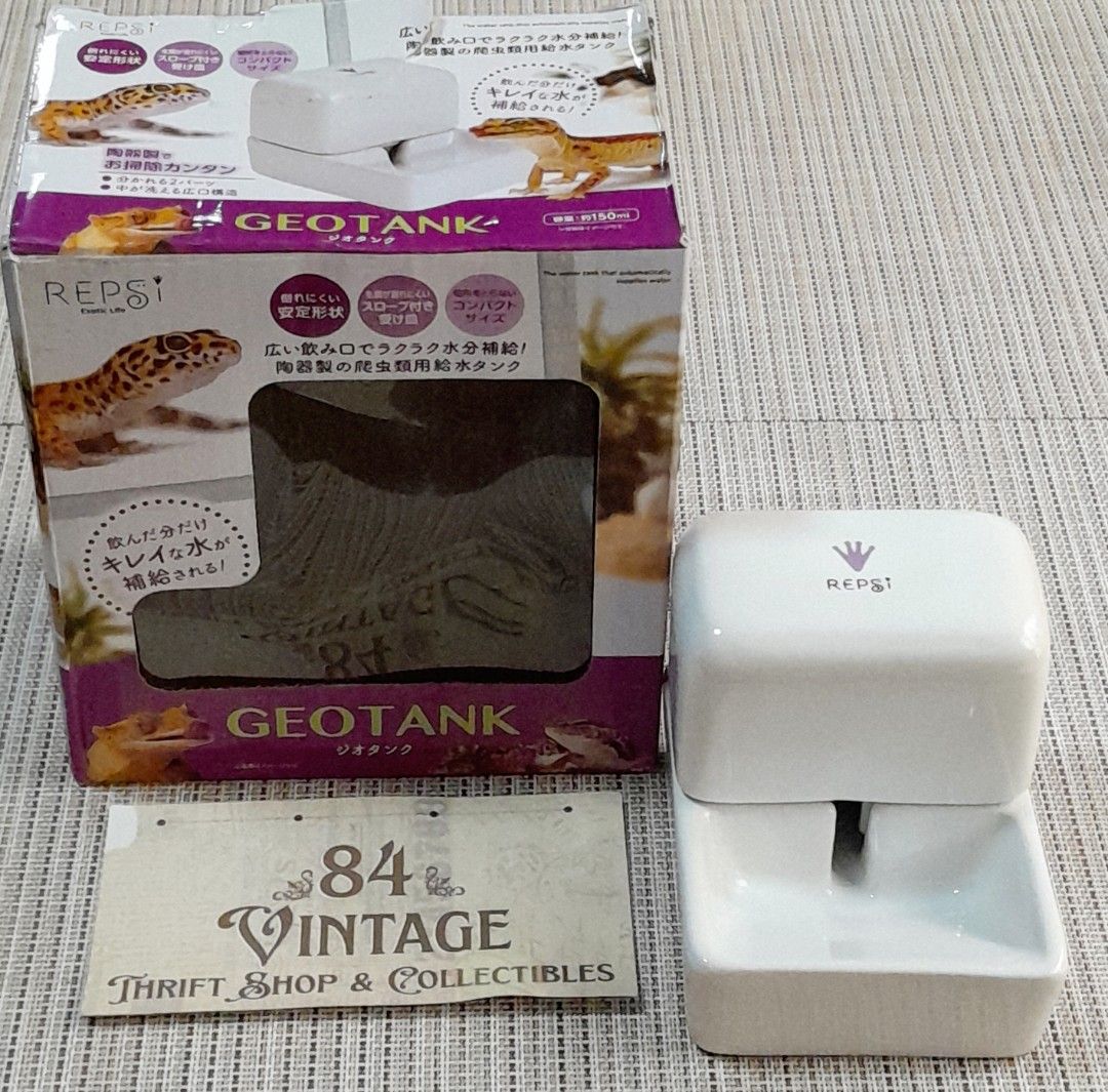 REPSi Geo Tank (Category: Homes & Other Pet Accessories) located in Las Pinas. Submitted by 84vintage (Listing ID 1449011024, Image 1). Description: This is a REPSi Geo Tank, a porcelain water supply tank designed for reptiles like leopard geckos. It automatically refills the water dish as the pet drinks, with a total capacity of approximately 150 ml. The unit is made of two separable ceramic parts, making it easy to clean. Actual photos posted. 