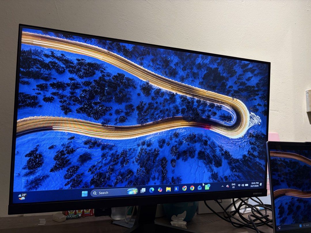 Samsung 24-inch Computer Monitor, Computers & Tech, Desktops on Carousell