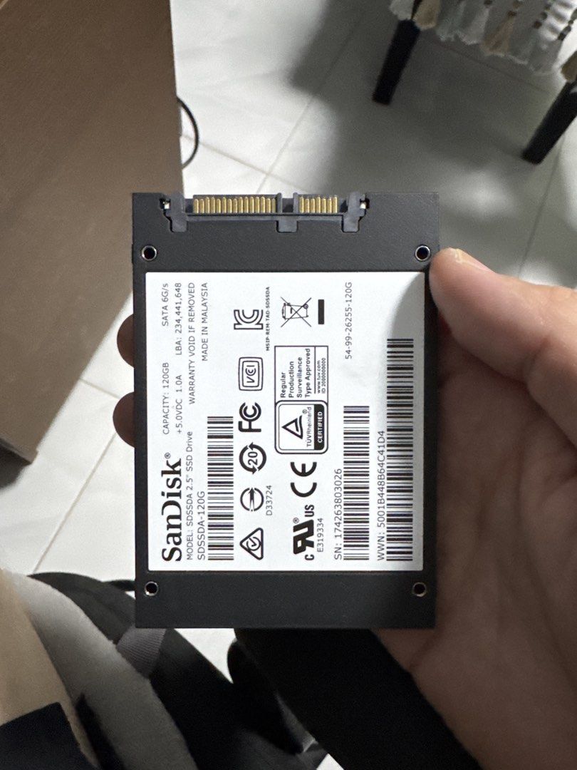 SanDisk SSD PLUS 120GB Solid State Drive506837860866467841