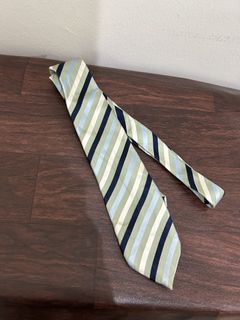(Category: ) located in . Submitted by thirstythrift (Listing ID 1448950874, Image 1). Description: .