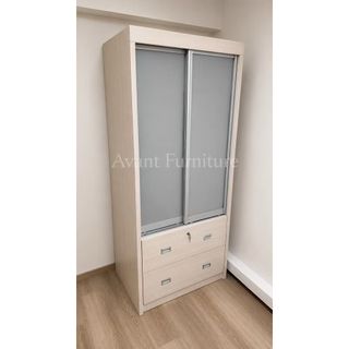 (Category: ) located in . Submitted by joggerislandfurniture (Listing ID 1449102667, Image 1). Description: .