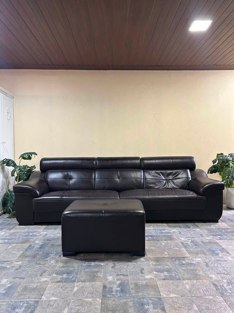 Sofa (Category: Sofas) located in Meycauayan. Submitted by marygracecasimiro (Listing ID 1448933555, Image 3). Description: Imported Big n Bulky Genuine Leather Sofa with Ottoman from Korea P32k lang mga suki 125x43x37in/ Big Sofa 37x35x22in Genuine Leather Hiback No sag No lubog Super Comfy Heavy duty No issue Good Condition♥️♥️ Minor Scratch From Korea #bignbulky #sofa #koreasurplus #NewArrivals #quality #affordable #highlightseveryonefollowers