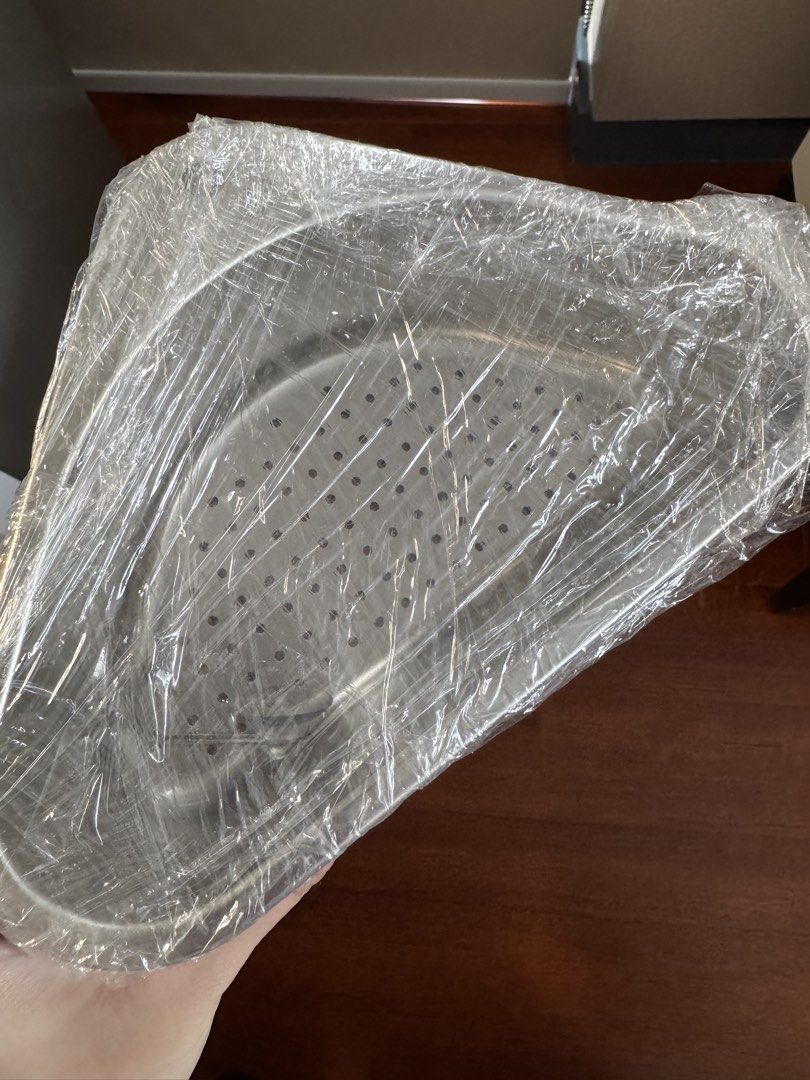 Stainless steel triangle strainer drain basket for sink (Category: Home Improvement Tools & Accessories) located in Quezon City. Submitted by lrski (Listing ID 1448930678, Image 2). Description: 1 hook 2 strainers.