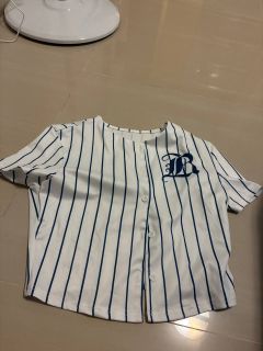 (Category: ) located in . Submitted by user888_27 (Listing ID 1449057164, Image 1). Description: .