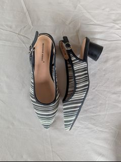 (Category: ) located in . Submitted by vintagegirlph (Listing ID 1449056731, Image 1). Description: .