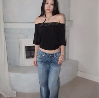 (Category: ) located in . Submitted by ai_closet77 (Listing ID 1449004945, Image 1). Description: .