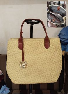 (Kategori: ) berada di . Dikirim oleh prel0ved_bysha (ID iklan 1448931295, Gambar 1). Deskripsi: .