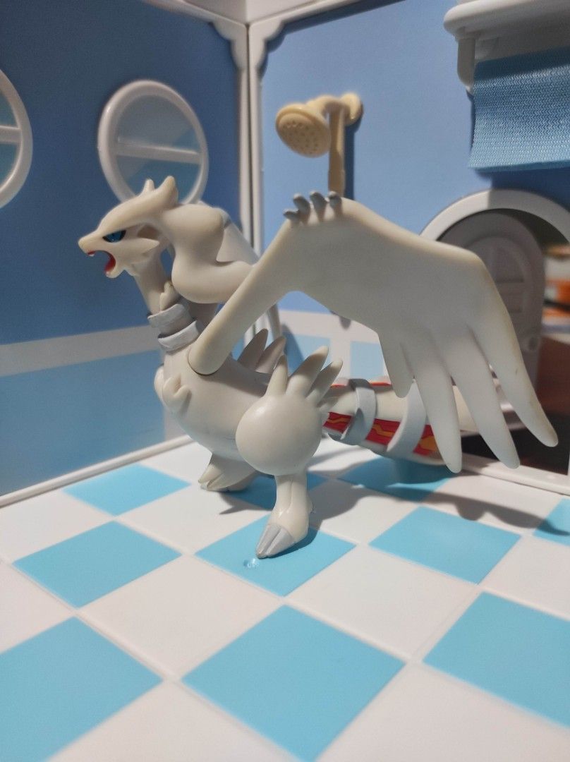 TOMY Pokemon Figure - Reshiram (Overdrive) (Category: Figurines & Statues) located in Taguig. Submitted by lilrootshop (Listing ID 1449086623, Image 3). Description: ***Crossposted*** Price: 1,300 AUTHENTIC Pass sa lowballers! First to pay basis. No COD. For item reservation, a down payment of 50% or 100 pesos (whichever is less) is required. Down payment is non-refundable. One month reservation only. Location: Taguig (near BGC) MOP: GCash / GoTy