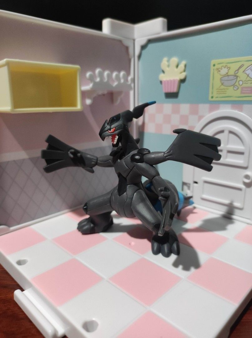 TOMY Pokemon Figure - Zekrom (Overdrive) (Category: Figurines & Statues) located in Taguig. Submitted by lilrootshop (Listing ID 1449086424, Image 1). Description: ***Crossposted*** Price: 1,300 AUTHENTIC Pass sa lowballers! First to pay basis. No COD. For item reservation, a down payment of 50% or 100 pesos (whichever is less) is required. Down payment is non-refundable. One month reservation only. Location: Taguig (near BGC) MOP: GCash / GoTyme