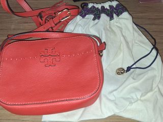 （分類：）位於 。 由 mathisrubbish0w0 提交（商品編號 1448982464，圖片 1）。簡介： 。