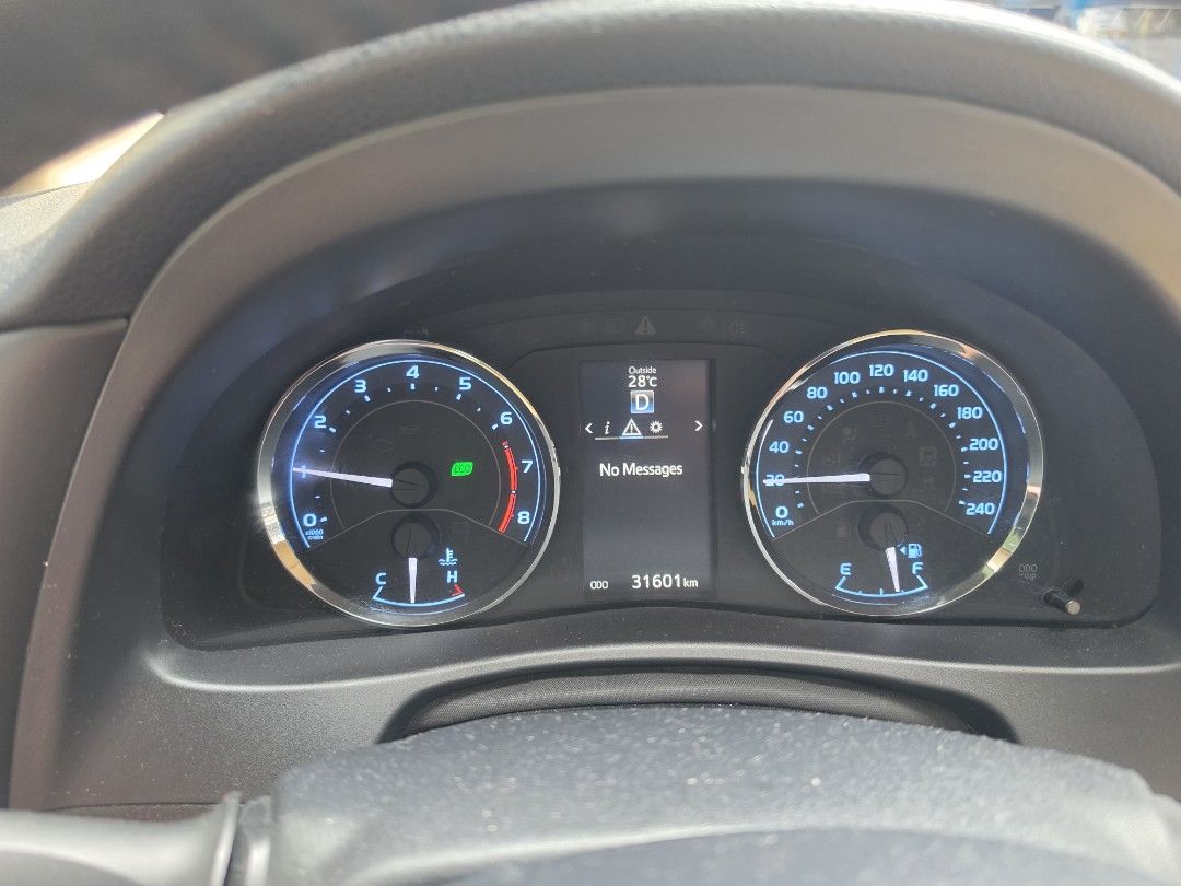 Toyota Corolla Altis 1.6 (A) (Category: Used Cars) located in Taguig. Submitted by DreamCoinz (Listing ID 1448971857, Image 2). Description: *Pwede tumawad, wag lang sobrang barat! *Personal unit ko po not BnS Newly registered this month until July 2027 Bagong PMS this month (July) Bagong palit gulong kakabili lang this month (July) 99% threadlife Bagong palit Stabilizer link, shock mounting bearing, shock absorber, tie rod, rack end, last januar