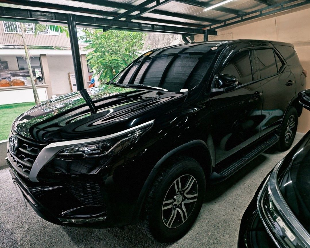 Toyota Fortuner G Auto (Category: Used Cars) located in Quezon City. Submitted by cblamb (Listing ID 1449026482, Image 2). Description: 2023 Toyota Fortuner G A/T PN ending 1 (Monday Coding) Mileage: 43k Loc: Qc Proj 7 Details / Features: 2 Original Car Keys Manual Booklet Tools & Spare Tire Included Reverse Camera Ready for Transfer of Ownership.