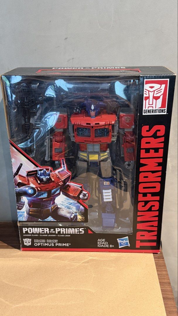 Transformers POTP Optimus Prime (Category: Action & Battle Toys) located in Quezon City. Submitted by abubut.atbp (Listing ID 1448934147, Image 1). Description: BIB condition but can still pass as mint. Missing matrix of leadership (see encircled in 2nd photo) Pickup location: Valleygolf Antipolo.