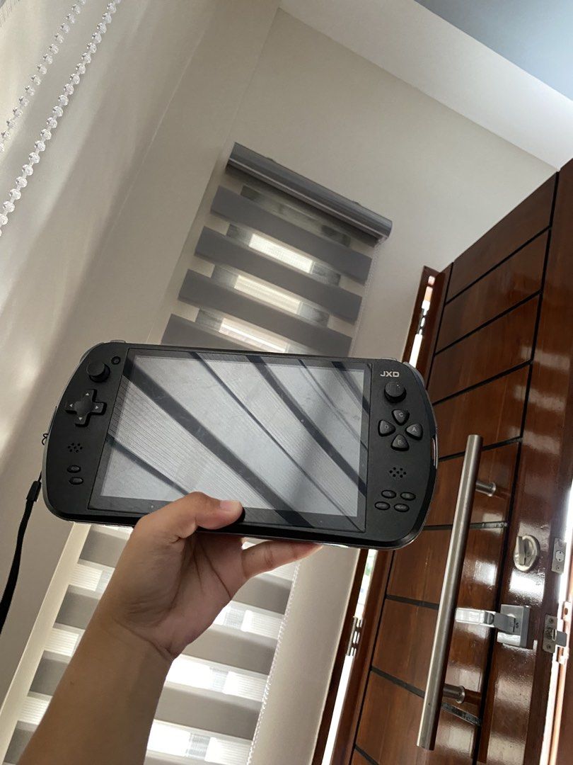 UNTESTED CONSOLE (Category: Others) located in Bulacan. Submitted by wuttdaheil (Listing ID 1449103622, Image 1). Description: as is di kasya charger ng psp kaya diko matest fixed price[wag na po mag message if mag ask ng lower price] ship thru LBC LALAMOVE.
