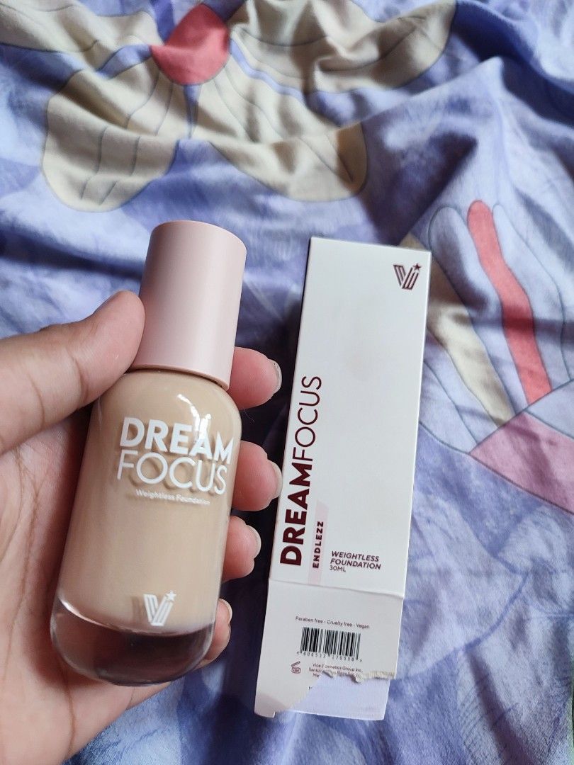 Vice Dreamfocus Liquid Foundation - Light Neutral (Category: Makeup) located in Malasiqui. Submitted by sparklingsummer66 (Listing ID 1448930383, Image 2). Description: - Vice Dreamfocus Liquid Foundation - Shade: Light Neutral - Packaging details shown in photos - Perfect addition to your makeup collection rfs: not my shade (i used 2 pumps to see if it will oxidize, sadly it's not my shade) shipping fee is carried by the buyer MOP: Gcash Payment