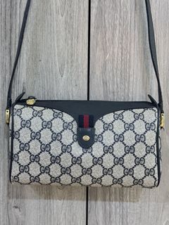 (Category: ) located in . Submitted by vra.luxe (Listing ID 1449028178, Image 1). Description: .