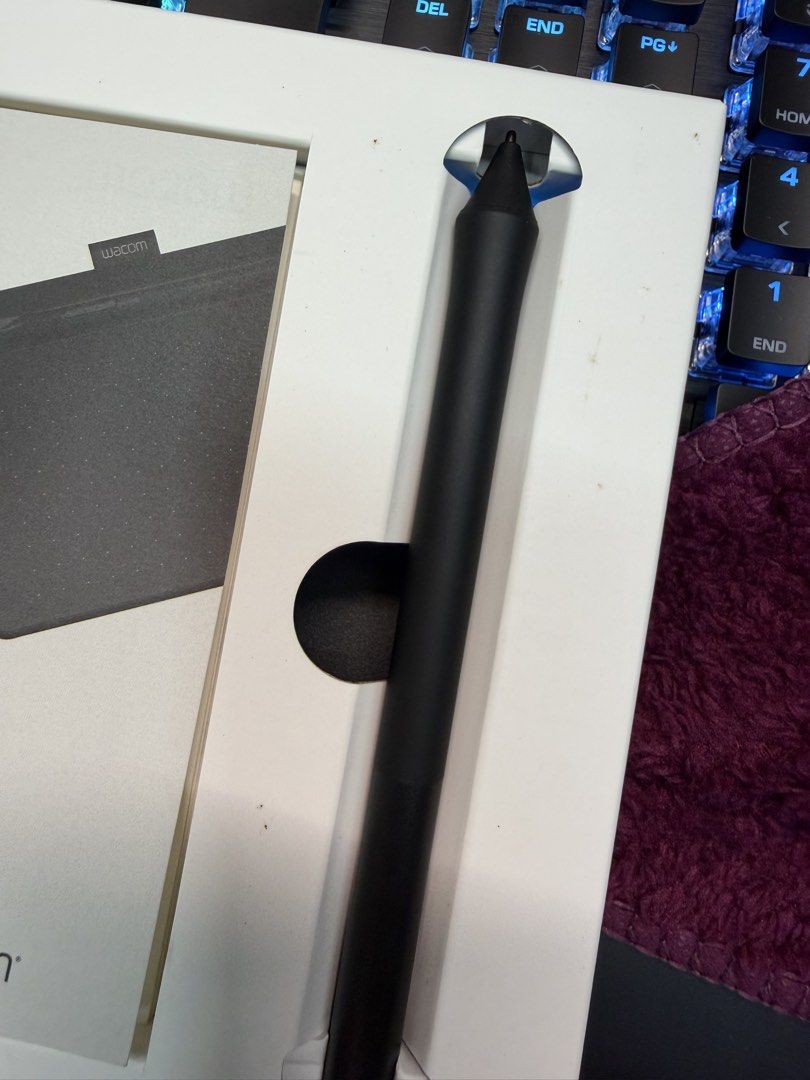 Wacom intous bluetooth ctl-4100 (Category: Mouse & Mousepads) located in Quezon City. Submitted by lsgphto (Listing ID 1448995434, Image 3). Description: Selling my extra Wacom intous bluetooth ctl-4100 Complete!! Condition is 9.5/10 P4,000 Loc. Araneta Center, Cubao.