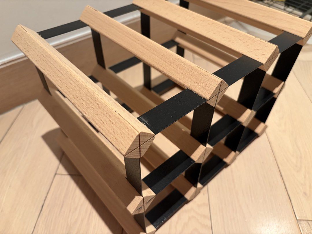 Botthle Container Wooden Wine Rack for Bottles, 傢俬&家居, 傢俬, 櫃子、組合櫃及置物架 - Carousell