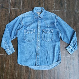 (Category: ) located in . Submitted by 0nly_for_vintage_stuff (Listing ID 1449023024, Image 1). Description: .