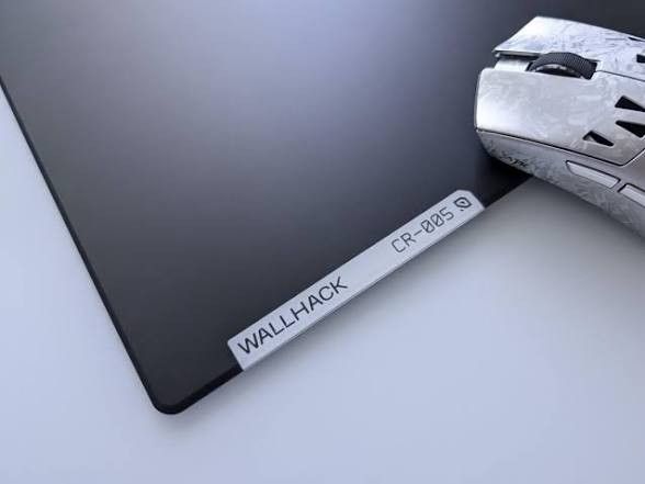 [WTS] WALLHACK CR-005 Glass Mousepad506840828263147521