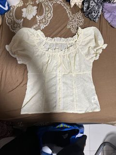 (Category: ) located in . Submitted by s.shopss (Listing ID 1448985871, Image 1). Description: .