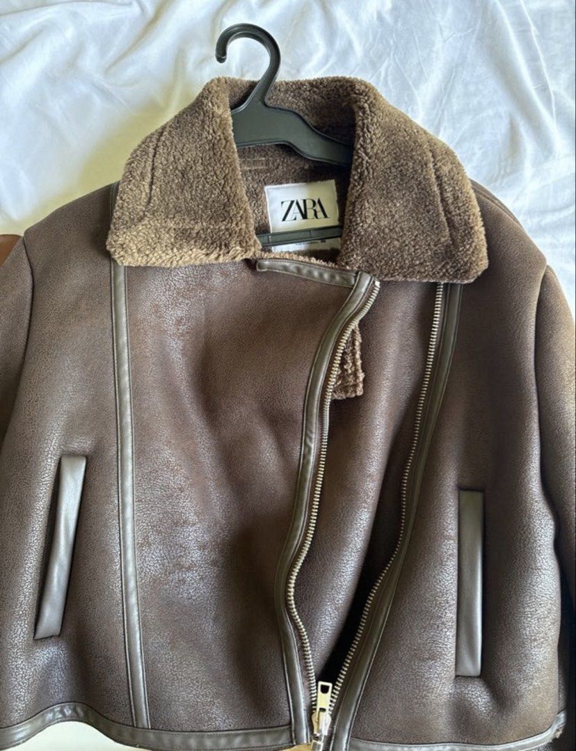 Zara Brown Faux Fur Lined Aviator Jacket (Category: Coats, Jackets and Outerwear) located in Quezon City. Submitted by petiteclothes (Listing ID 1449010166, Image 1). Description: Only used 1x.
