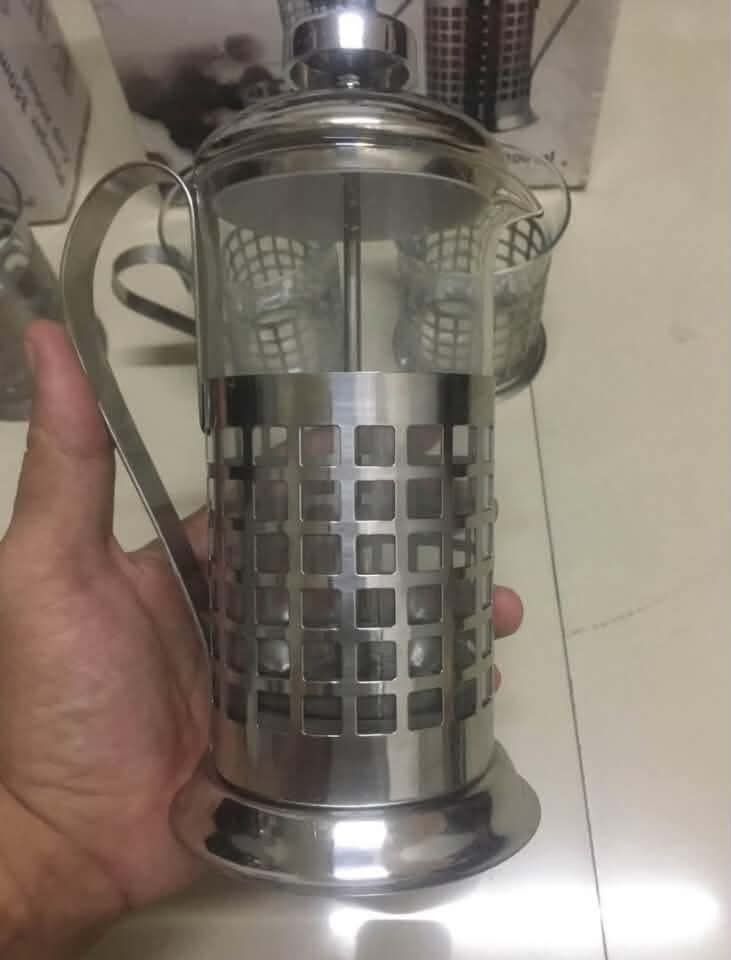3 Pcs Coffee Maker & Mugs Set (Category: Coffee & Tea Tableware) located in Caloocan City. Submitted by shiela131538193 (Listing ID 1449252474, Image 3). Description: - Complete 3-piece coffee set - Includes 1 French press style coffee maker - Comes with 2 glass mugs with stylish metal holders - Mug capacity: 150-200 ml - Ideal for brewing your perfect morning coffee - Original box included.