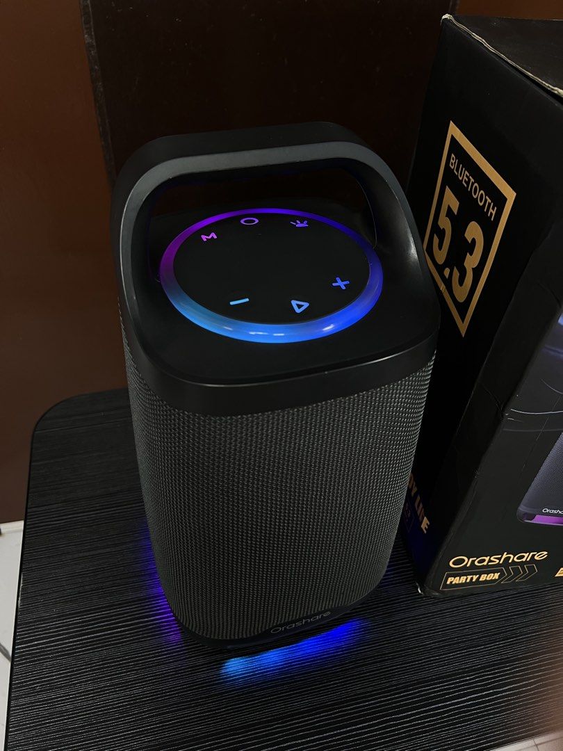80W ORASHARE PART BOX (Category: Soundbars, Speakers & Amplifiers) located in Cavite. Submitted by zenocean.57 (Listing ID 1449248993, Image 2). Description: -80W Orashare Portable Bluetooth Speaker -Karaoke Speaker.