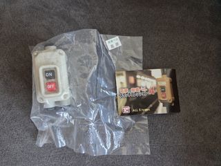 （分類：）位於 。 由 mirroronthewall1 提交（商品編號 1449217188，圖片 1）。簡介： 。