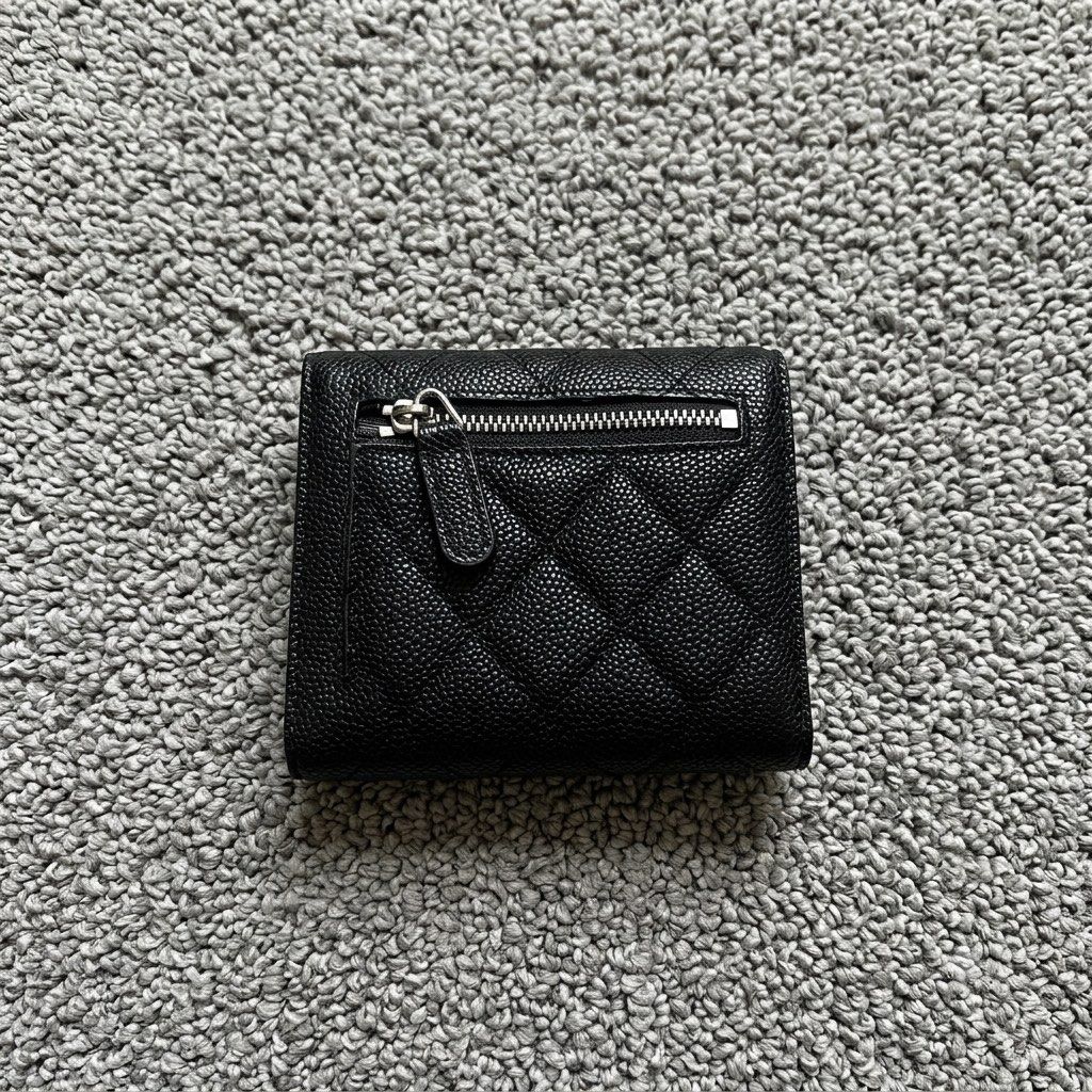 CHANEL Classic Card Holder | PRE-ORDER (Category: Luxury Bags & Wallets) located in Manila. Submitted by thegwpvault (Listing ID 1449179694, Image 3). Description: ✨ PRE-ORDER ONLY Elevate your everyday essentials with this elegant quilted card holder set. Inclusions: • CHANEL Classic Card Holder • CHANEL Presentation Box • CHANEL Dust Bag • CHANEL Ribbon • CHANEL Card • CHANEL Booklet 📦 Condition: Brand New 🛒 Pre-Order ⏳ ETA: 1–2 weeks after o