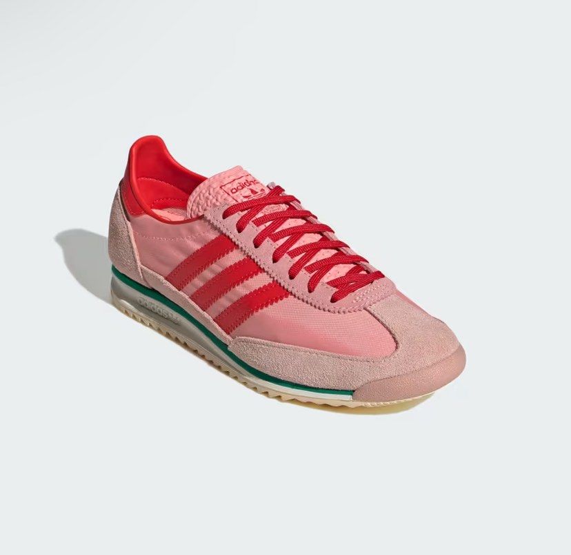 ADIDAS SL 72 OG W (Category: Sneakers) located in Sungai Petani. Submitted by cik_iha94 (Listing ID 1449292555, Image 2). Description: ✨ PRELOVED / LIKE NEW ✨ Nak letgo kasut sebab tak pernah pakai langsung. Keadaan masih baru, tiada kesan pemakaian..
