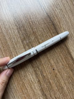 （分類：）位於 。 由 Amychichai 提交（商品編號 1449131984，圖片 1）。簡介： 。