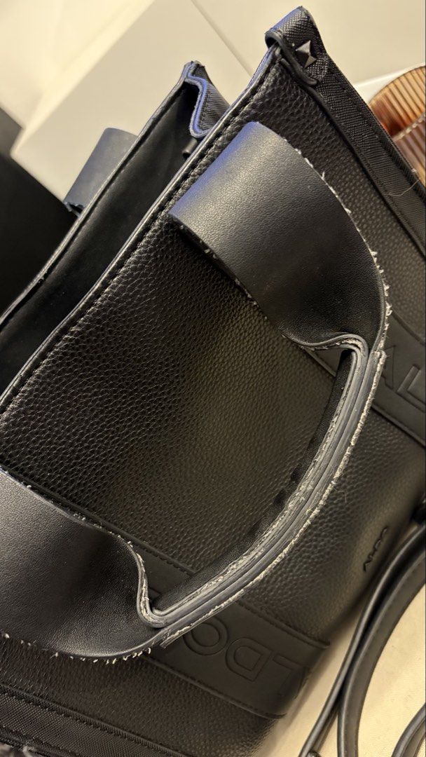 ALDO Black Textured Tote Bag with Strap (Category: Tote Bags) located in Paranaque City. Submitted by preamata (Listing ID 1449153734, Image 3). Description: Aldo Manobadar Satchel Bag Well-used. Authentic.