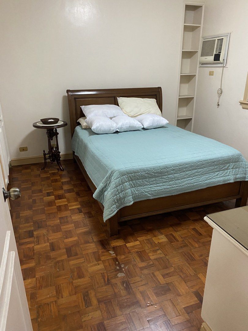 Alpha Salcedo Condominium (Category: Apartments & Condos) located in Manila. Submitted by lauro.catibayan (Listing ID 1272274442, Image 2). Description: Alpha Salcedo Condominium 124 H.V. Dela Costa, Makati City 1227 Listing Details a. Description: Deluxe Unit with 1 master’s bedroom, 2 bathrooms and utility area/maid’s room b. Size: 66.12 sqm c. Parking: 12 sqm d. Asking Price: PHP39,000 a month with parking .
