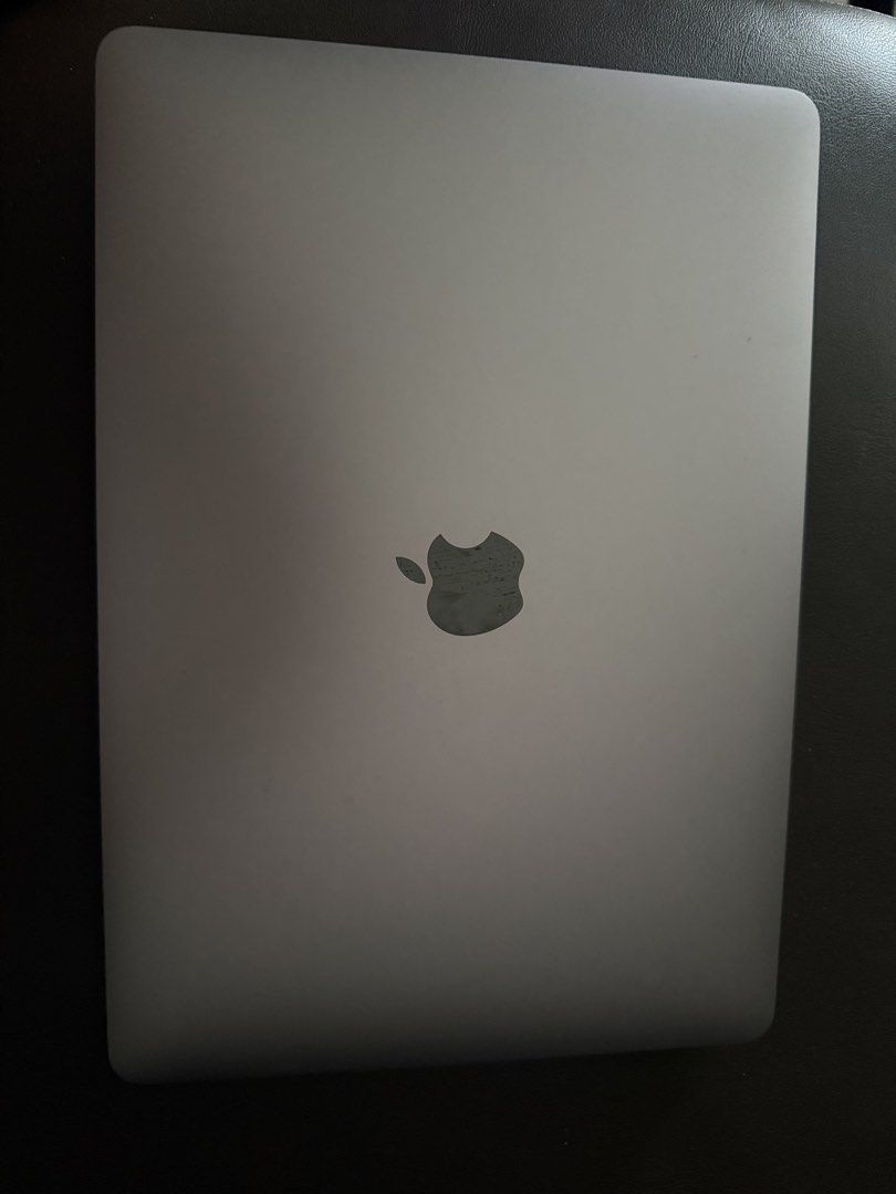 Apple MacBook Pro 13-inch 2019 model507183914340198401