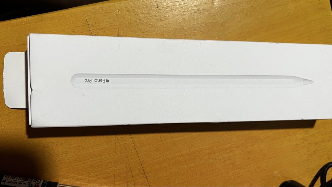 Apple Pencil Pro (Category: Other Mobile & Gadget Accessories) located in Dasmarinas. Submitted by nedyleomm (Listing ID 1449225156, Image 2). Description: Opened but never been used. RFS: Not compatible for my ipad air 4.