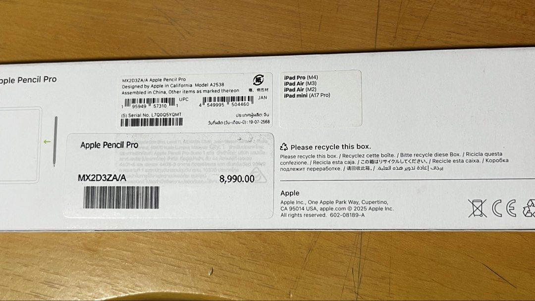 Apple Pencil Pro (Category: Other Mobile & Gadget Accessories) located in Dasmarinas. Submitted by nedyleomm (Listing ID 1449225156, Image 3). Description: Opened but never been used. RFS: Not compatible for my ipad air 4.
