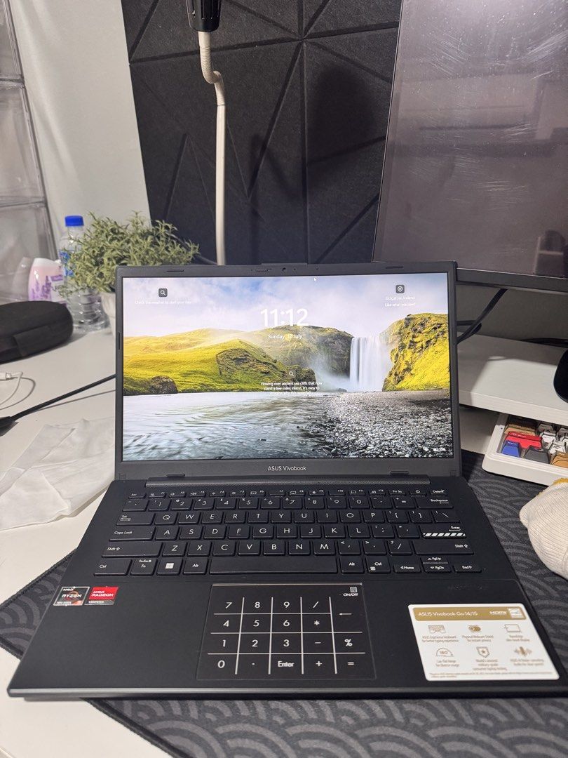 ASUS Vivobook Go 14 Laptop
