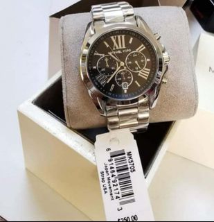 (Category: ) located in . Submitted by Authentic4Less_OLShop (Listing ID 1449114553, Image 1). Description: .