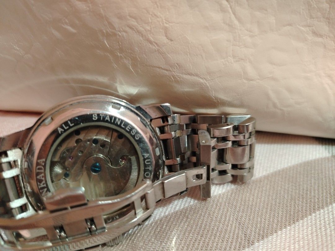 Automatic (Category: Men's Watches) located in Guimba. Submitted by zai_1313 (Listing ID 1449252174, Image 3). Description: Automatic Stainless Steel.