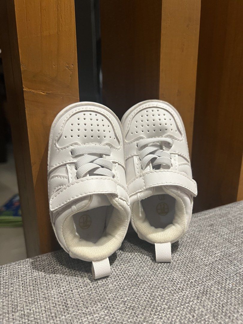 Baby Shoes White (6-9mos) (Category: Babies & Kids Fashion) located in Las Pinas. Submitted by jhind_ (Listing ID 1449230495, Image 2). Description: Used once for Christening. .