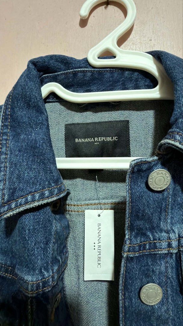 Banana Republic Dark Wash Denim Jacket (Category: Coats, Jackets and Outerwear) located in Manila. Submitted by conklinscloset (Listing ID 1449288113, Image 2). Description: - Classic dark wash denim jacket - Brand: Banana Republic - Chest pockets - Standard fit - used twice only - OG Price: USD 100 - slightly negotiable.