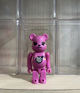(Category: ) located in . Submitted by Bearbrick18 (Listing ID 1449270569, Image 1). Description: .