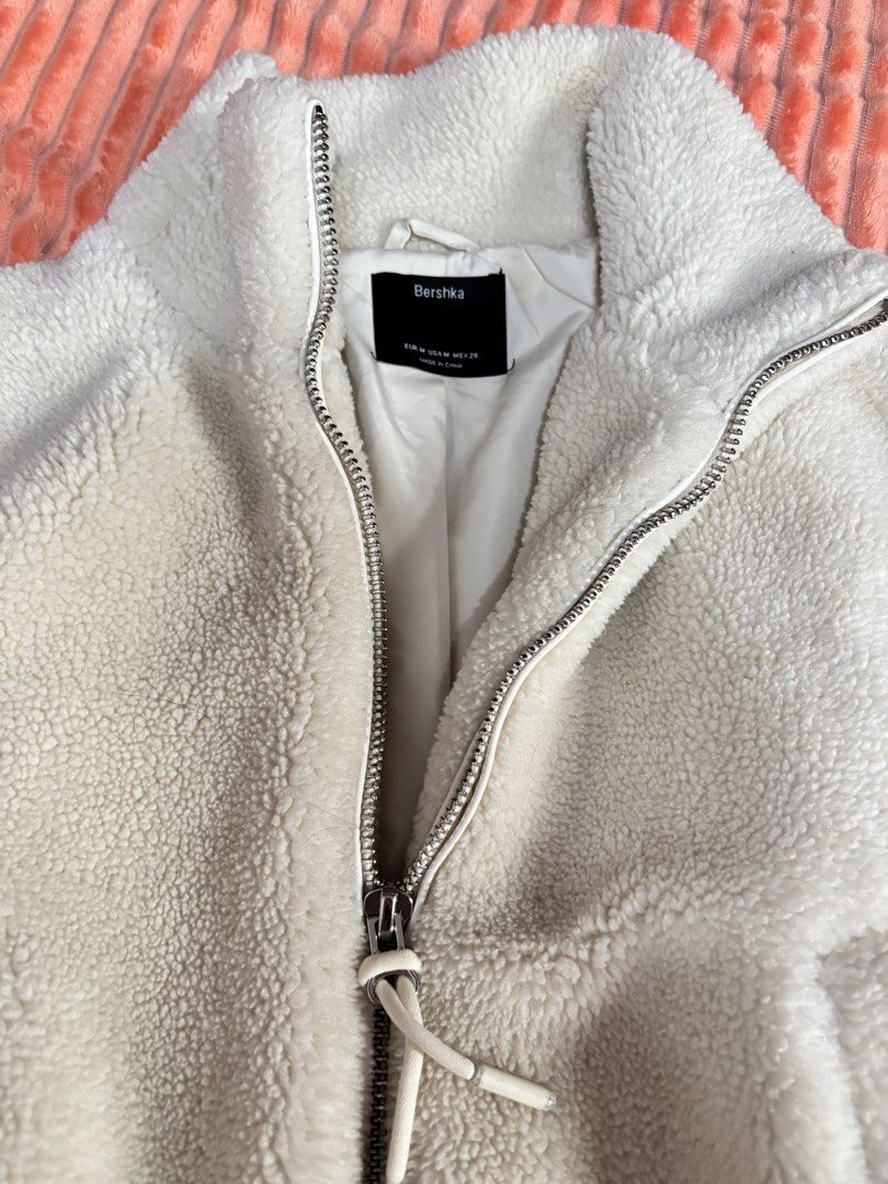 Bershka Faux Fur Jacket (Category: Coats, Jackets and Outerwear) located in Baguio. Submitted by donafaye (Listing ID 1449198755, Image 2). Description: Bershka Faux Fur Jacket Medium on tag Like new condition.
