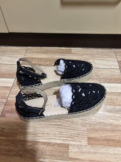 (Category: ) located in . Submitted by bellashops (Listing ID 1449139137, Image 1). Description: .